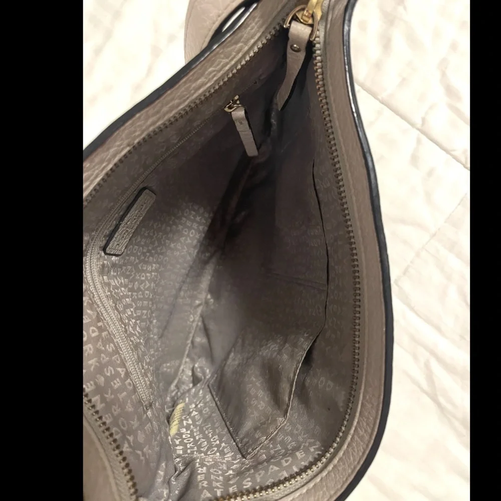 Kate Spade Purse Bay Street Cora Crossbody White Leather Pebbled Shoulder Bag